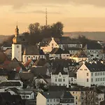 Historisches Kleines Buergerhaus Nyaraló